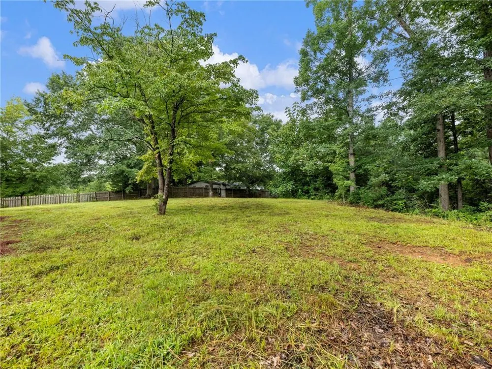 1114 Neal Road Commerce, GA 30530