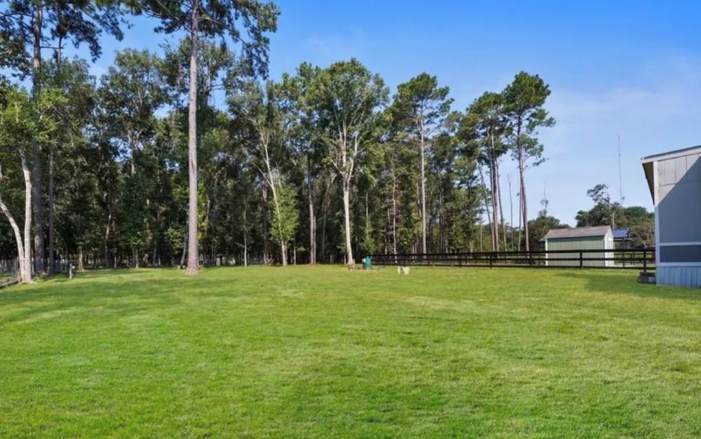 15750 W Relza Drive Splendora, TX 77372