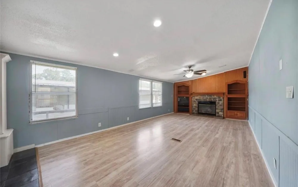 15750 W Relza Drive Splendora, TX 77372