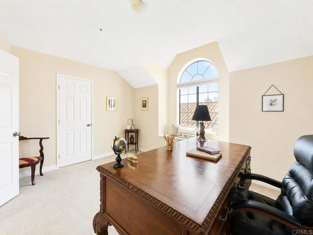 29118 Laurel Valley Dr Vista, CA 92084