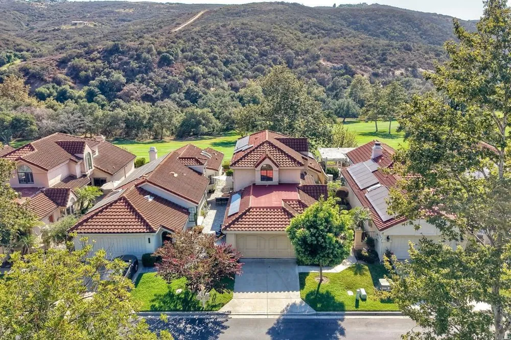 29118 Laurel Valley Dr Vista, CA 92084
