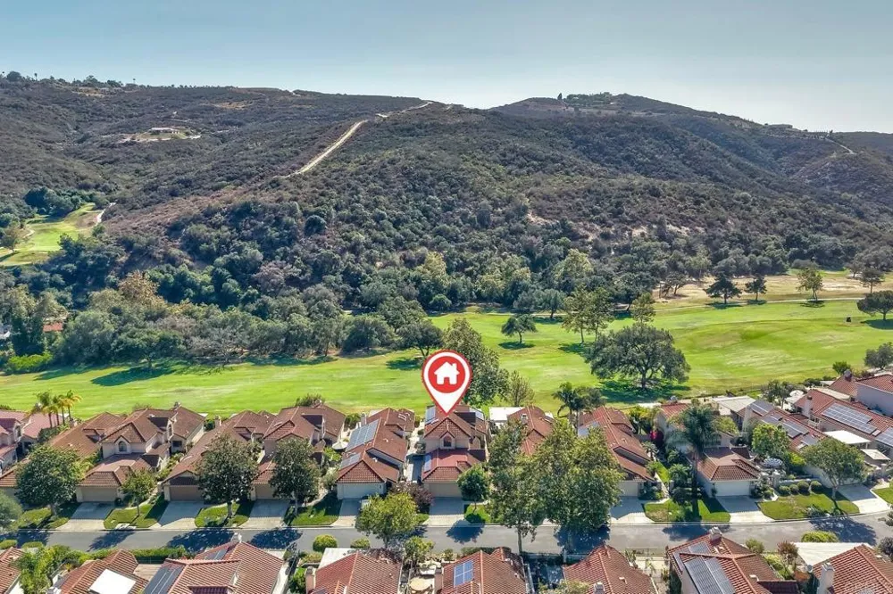 29118 Laurel Valley Dr Vista, CA 92084