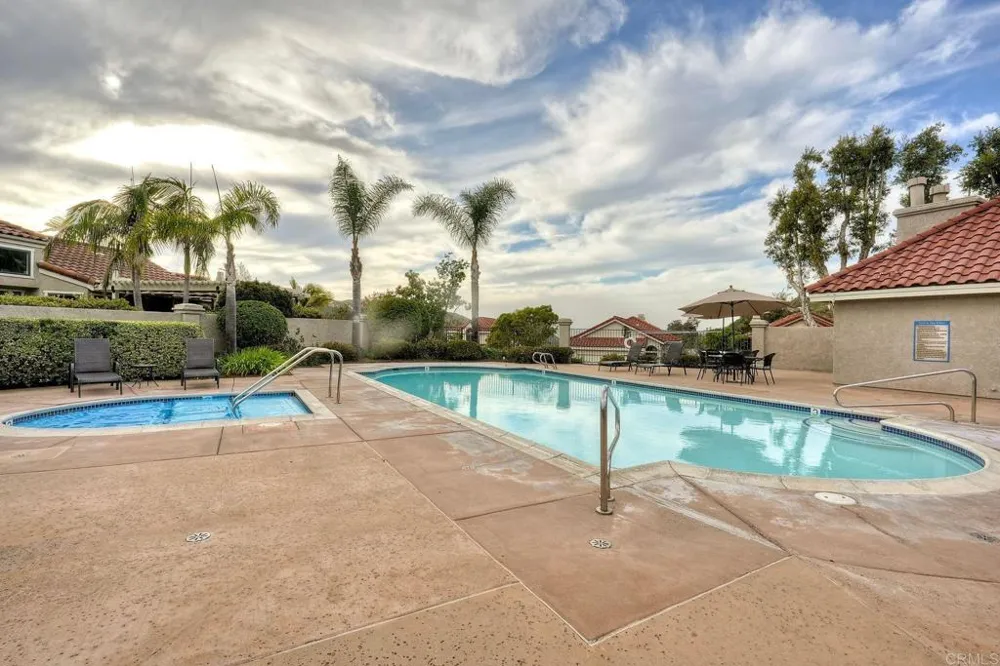 29118 Laurel Valley Dr Vista, CA 92084