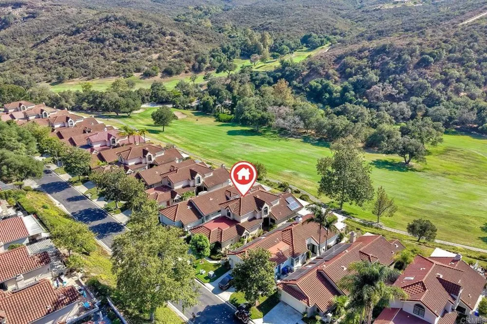 29118 Laurel Valley Dr Vista, CA 92084