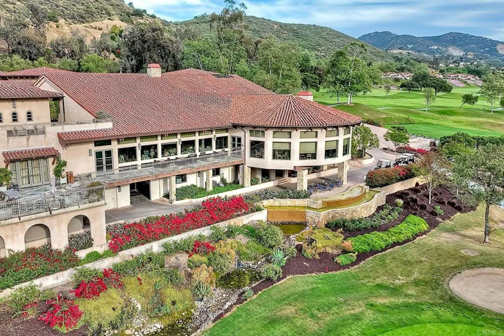 29118 Laurel Valley Dr Vista, CA 92084