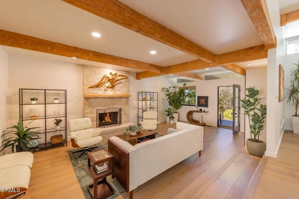 4210 Grand Avenue Ojai, CA 93023