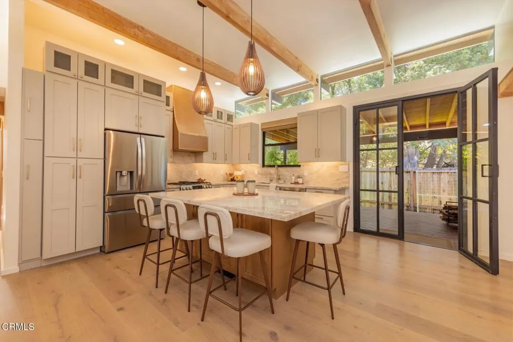 4210 Grand Avenue Ojai, CA 93023