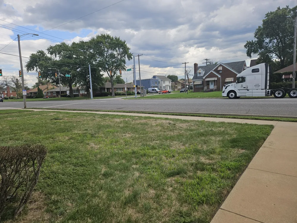 2306 W 5th Avenue #6 Gary, IN 46404
