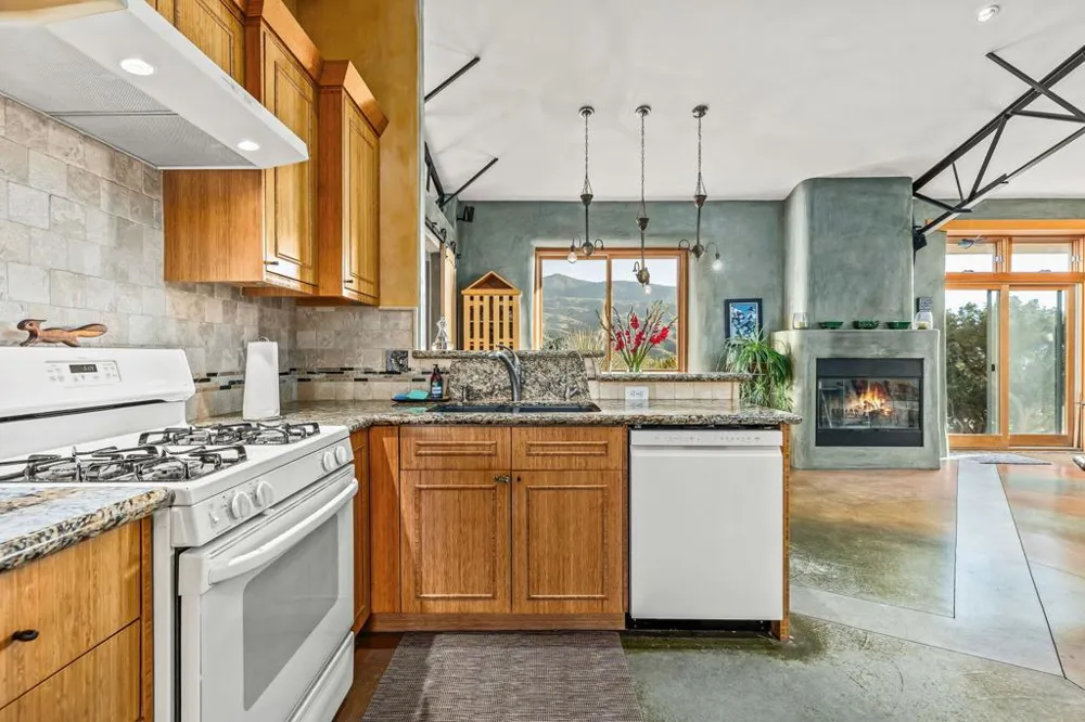 70053 Sonora Road Mountain Center, CA 92561