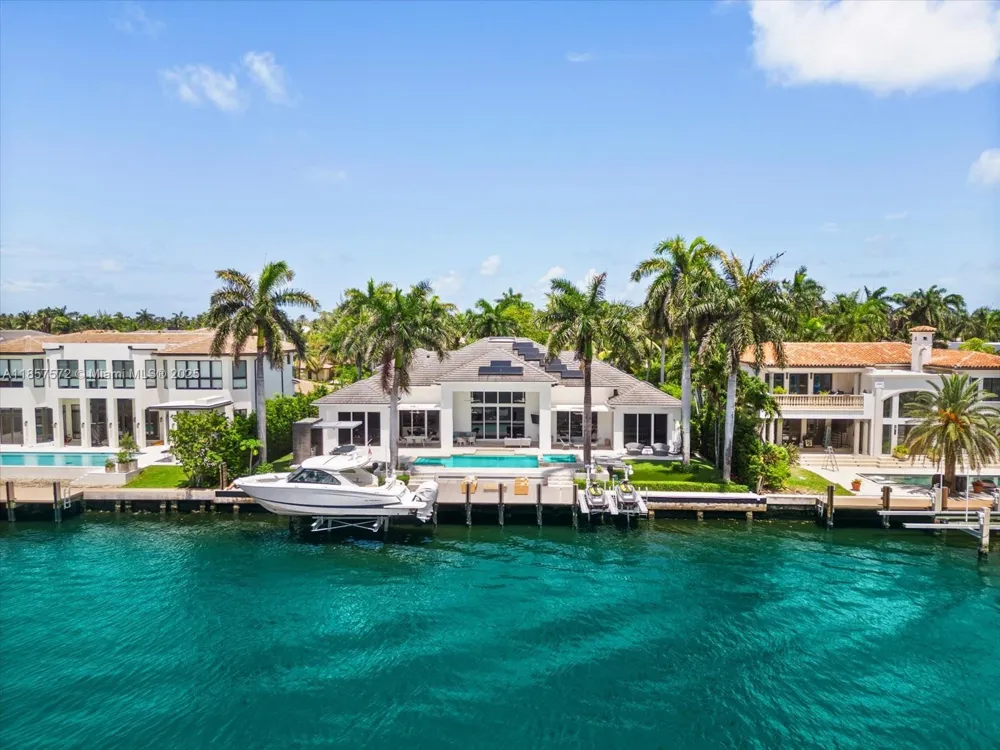 224 S ISLAND Golden Beach, FL 33160