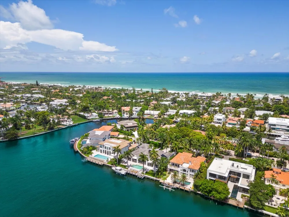 224 S ISLAND Golden Beach, FL 33160