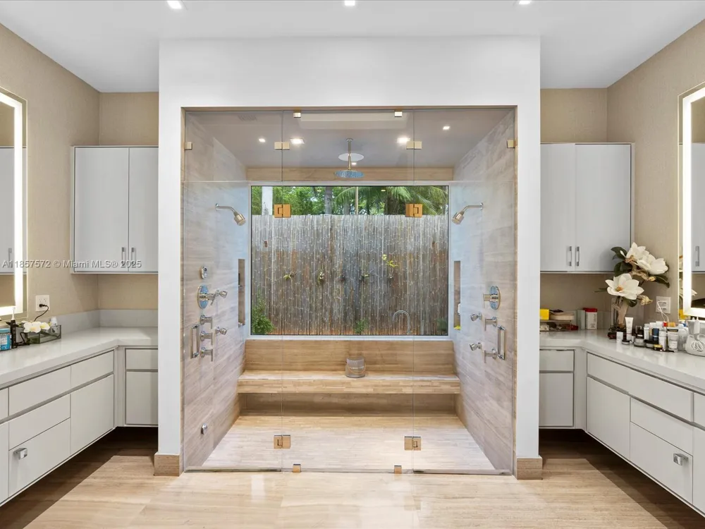 224 S ISLAND Golden Beach, FL 33160