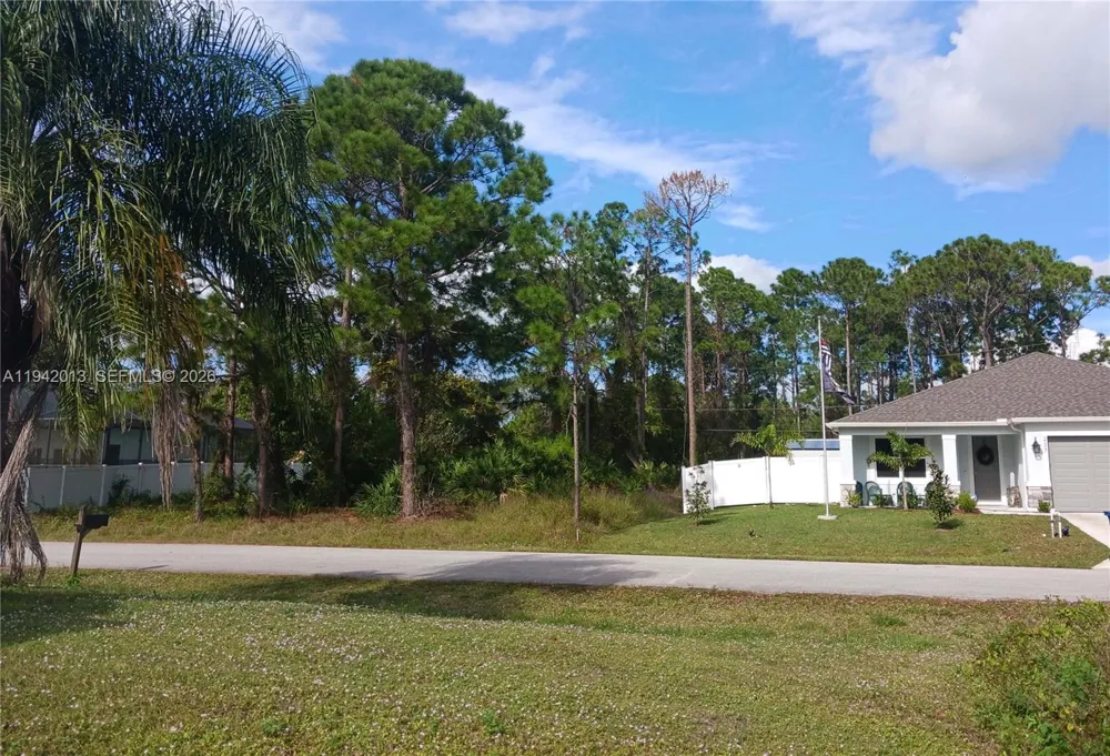 249 San Luis St SW Palm Bay, FL 32908