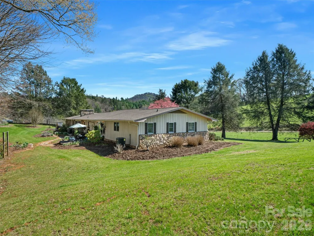 1617 California Creek Road Mars Hill, NC 28754
