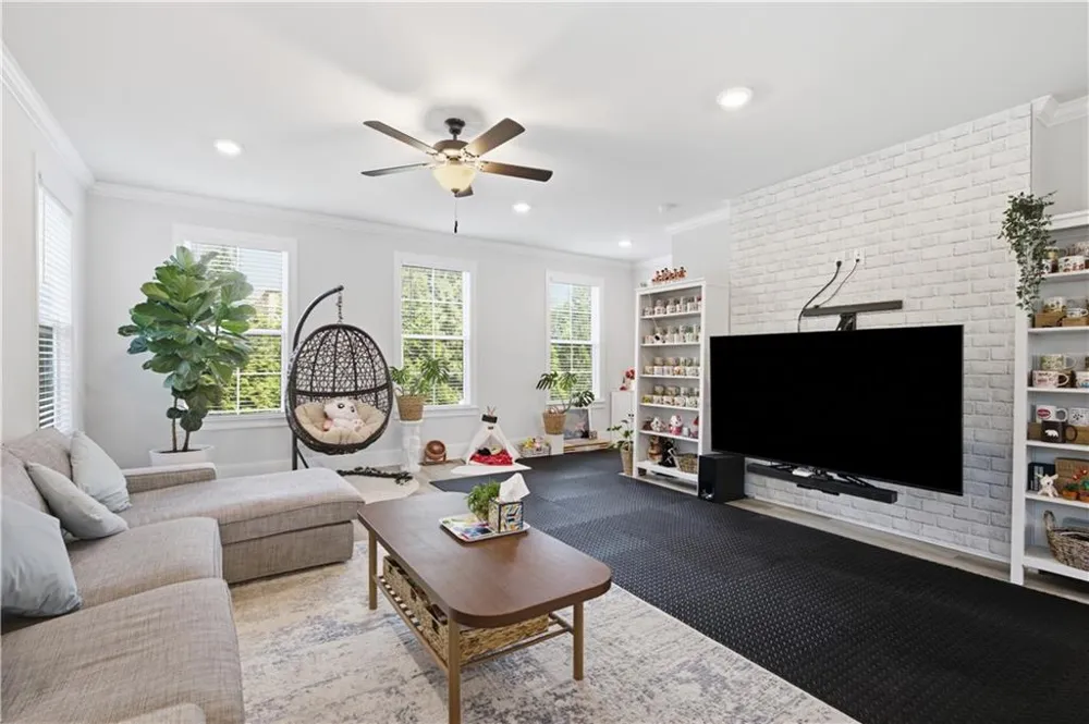 3005 Poppy Lane Roswell, GA 30076