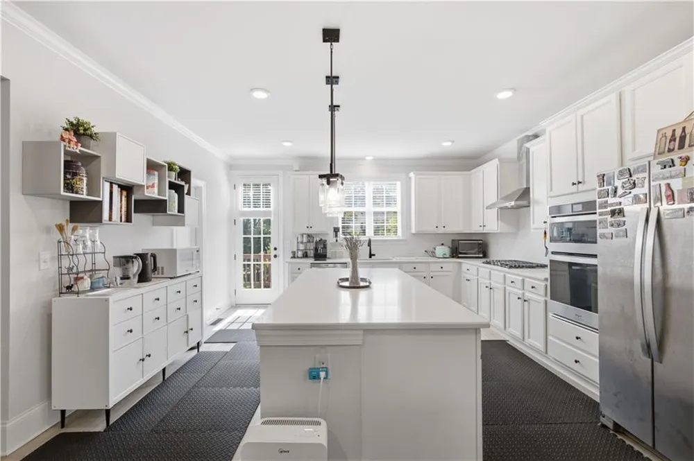 3005 Poppy Lane Roswell, GA 30076