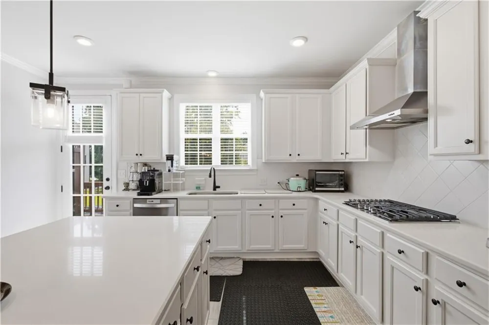3005 Poppy Lane Roswell, GA 30076
