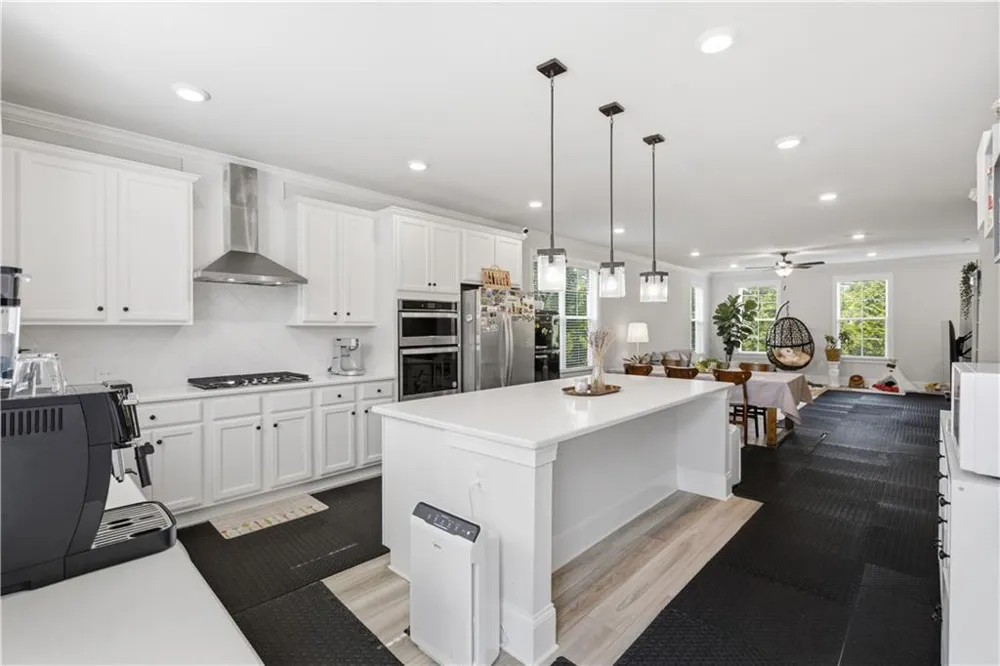 3005 Poppy Lane Roswell, GA 30076