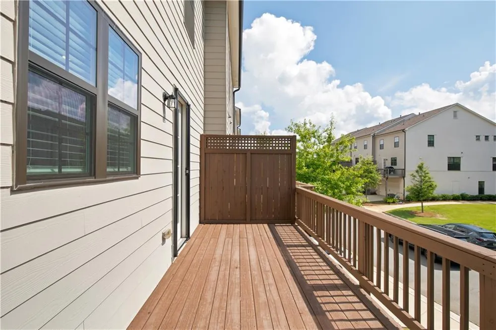 3005 Poppy Lane Roswell, GA 30076