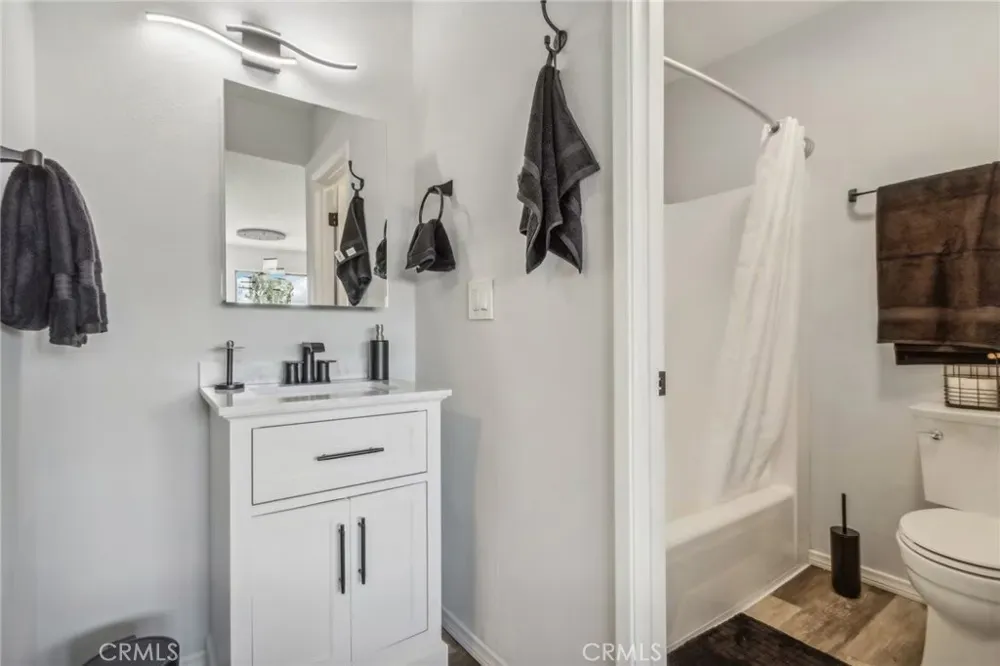 2900 Madison Avenue Fullerton, CA 92831
