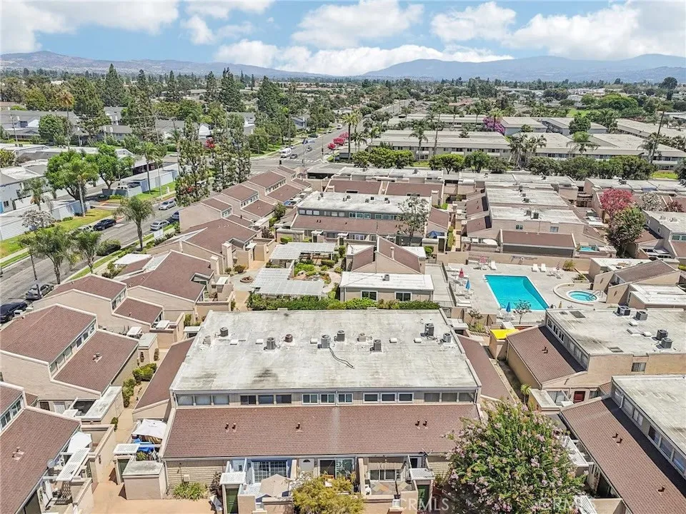 2900 Madison Avenue Fullerton, CA 92831