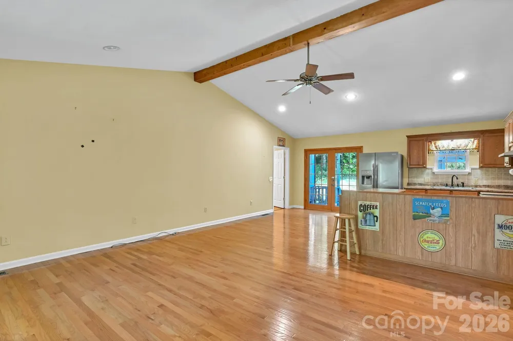 553 Morgan Branch Road Marshall, NC 28753