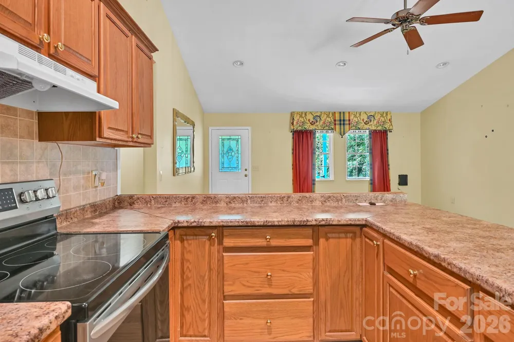 553 Morgan Branch Road Marshall, NC 28753