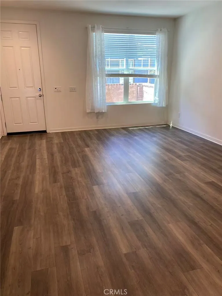 122 Red Brick #2 Simi Valley, CA 93065