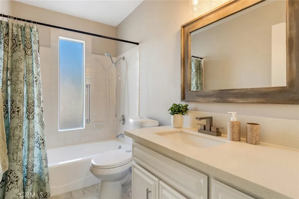 1825 Flame Tree Hemet, CA 92545