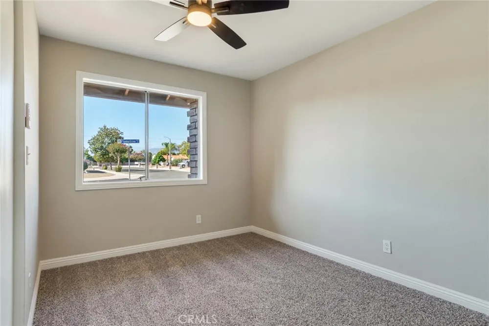 1825 Flame Tree Hemet, CA 92545