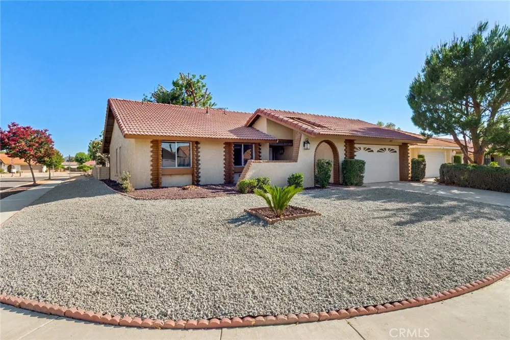 1825 Flame Tree Hemet, CA 92545