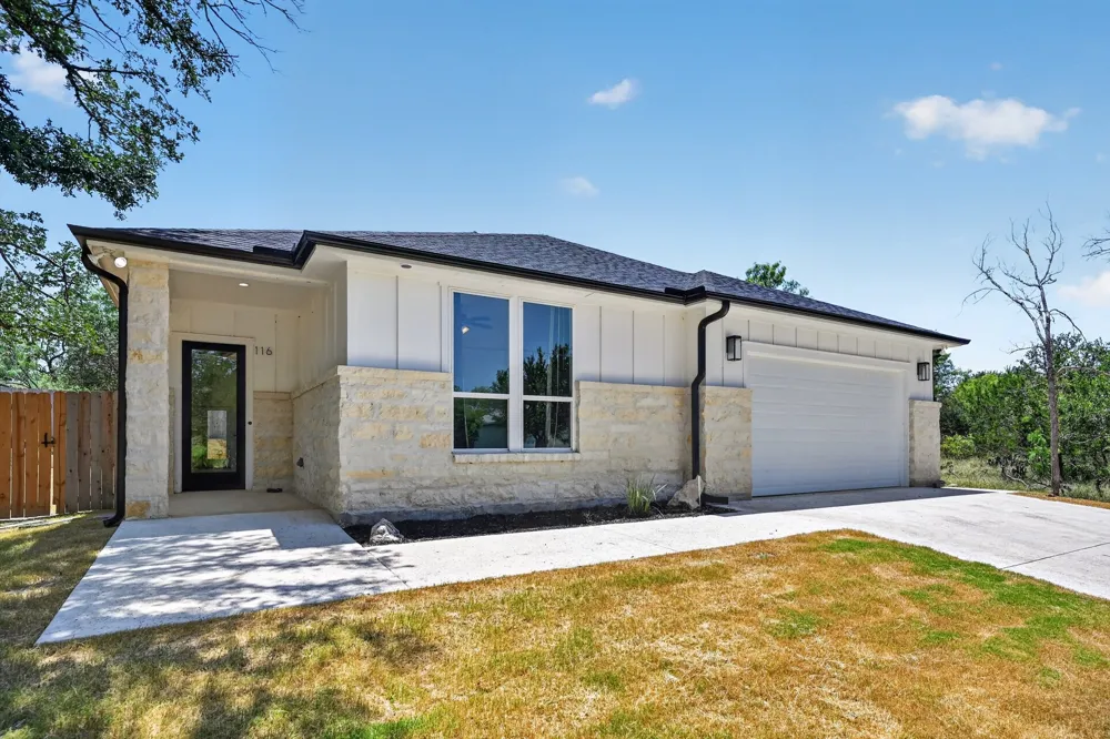 116 E Hickory Drive Granite Shoals, TX 78654