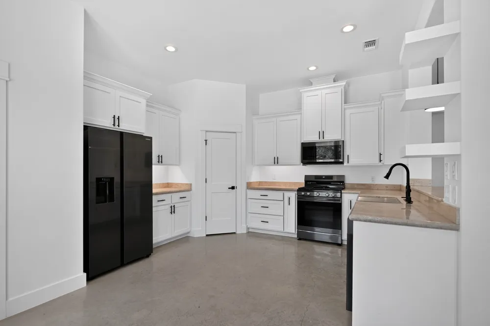 116 E Hickory Drive Granite Shoals, TX 78654