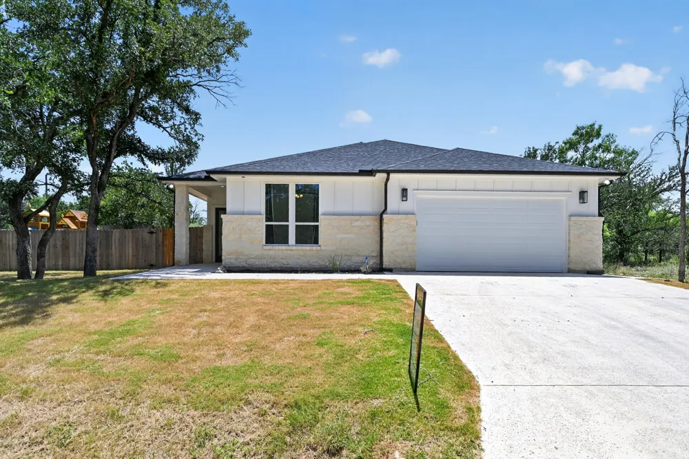 116 E Hickory Drive Granite Shoals, TX 78654