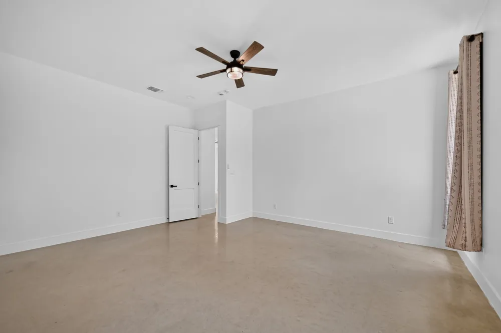 116 E Hickory Drive Granite Shoals, TX 78654