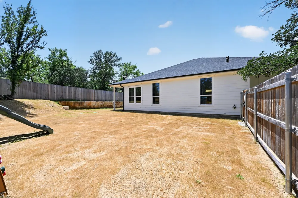 116 E Hickory Drive Granite Shoals, TX 78654
