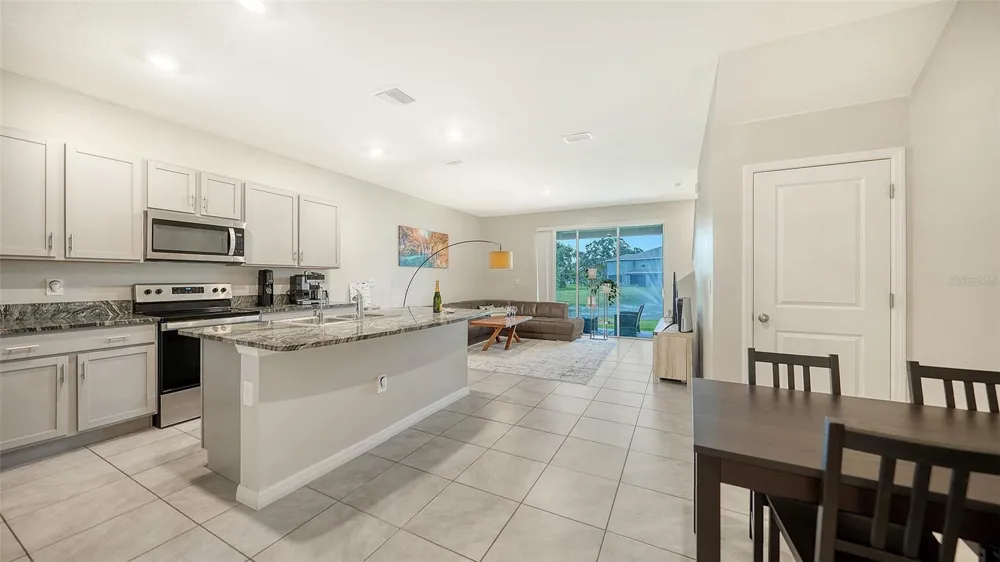 8777 MILESTONE DRIVE Sarasota, FL 34238