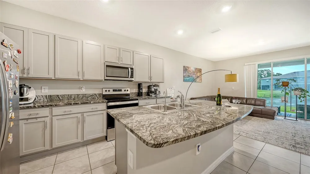 8777 MILESTONE DRIVE Sarasota, FL 34238