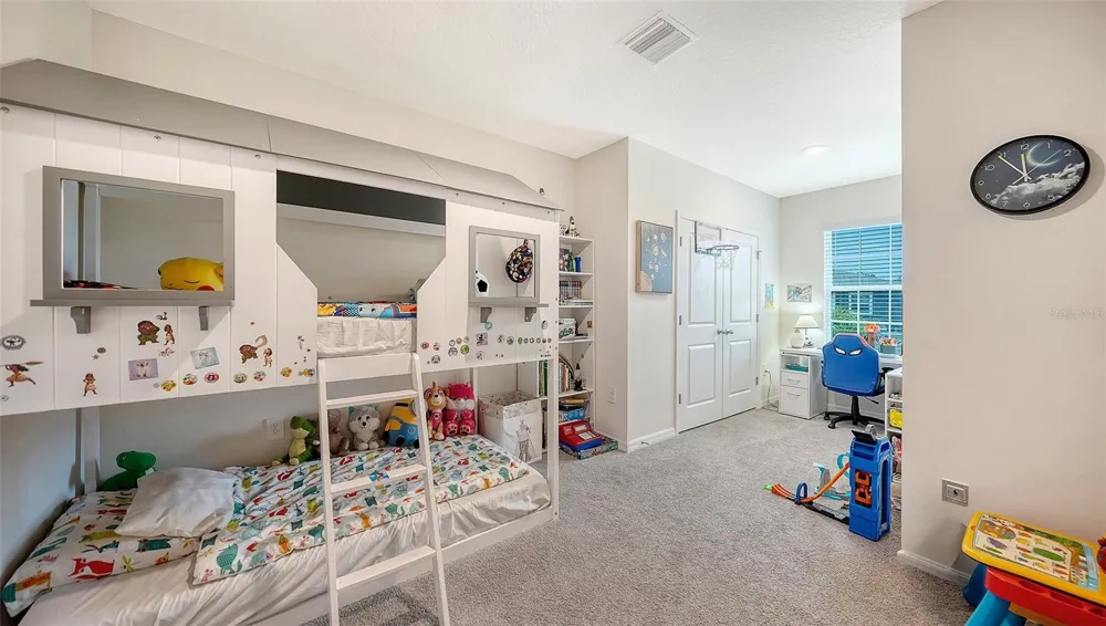 8777 MILESTONE DRIVE Sarasota, FL 34238