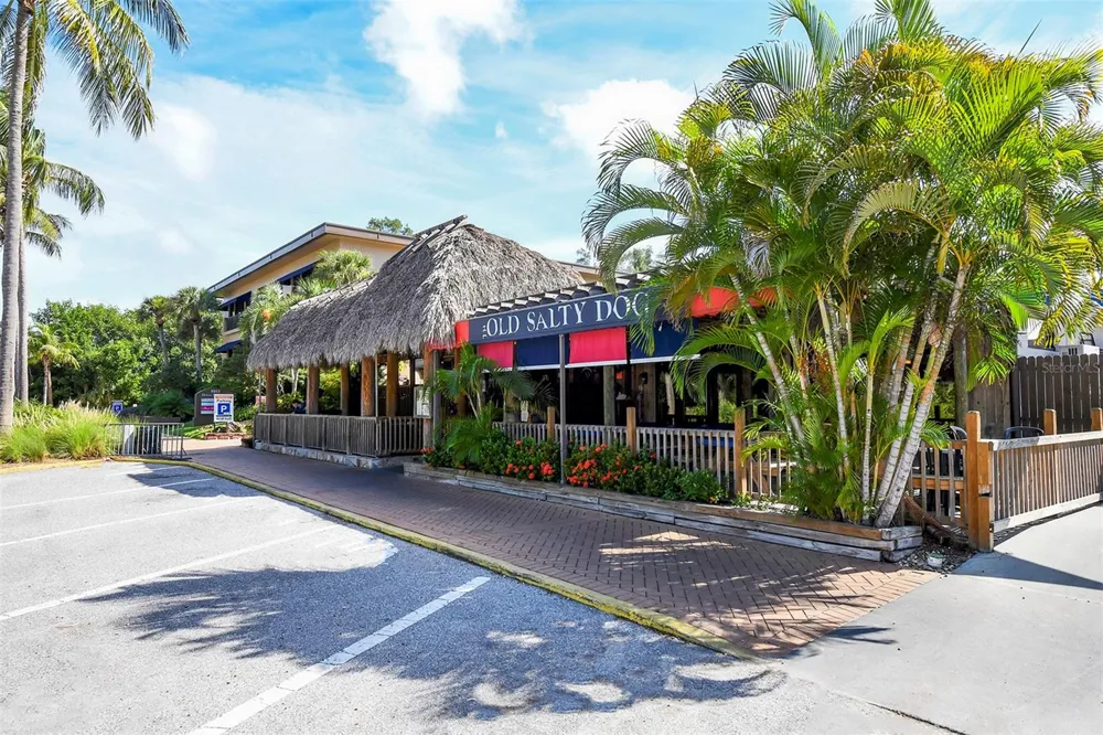 8777 MILESTONE DRIVE Sarasota, FL 34238