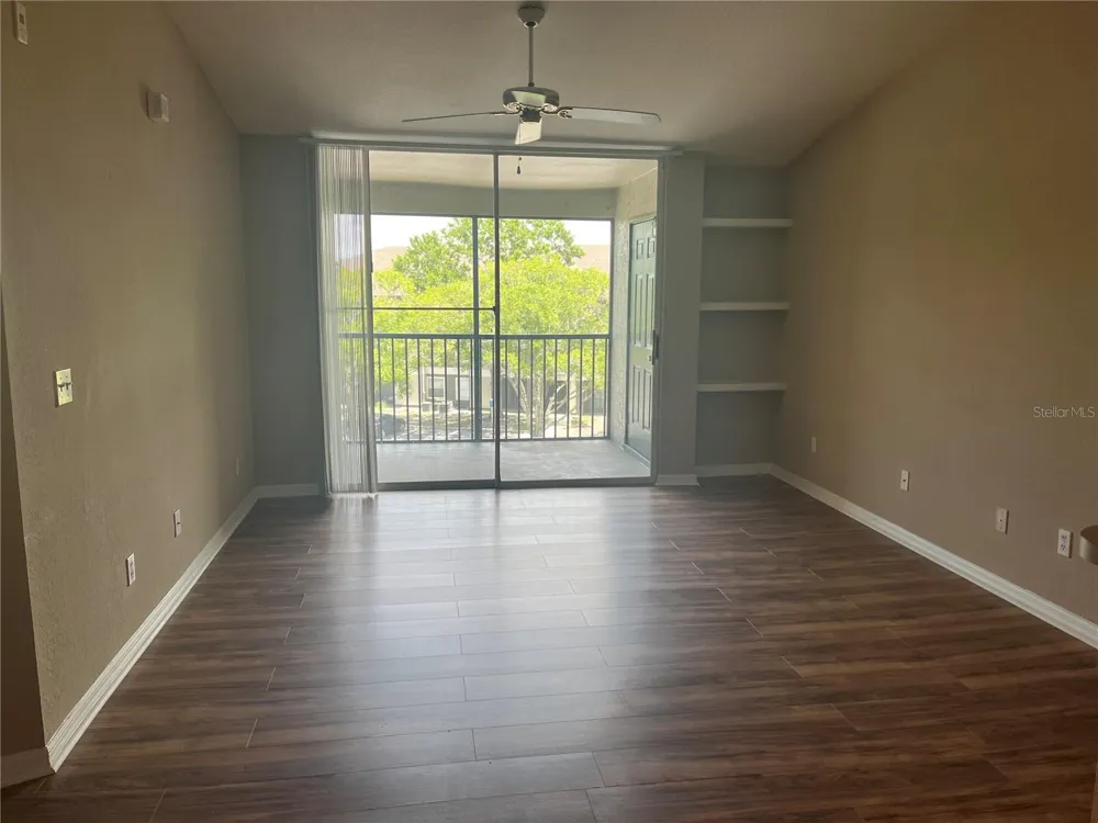 7511 SEURAT STREET #10304 Orlando, FL 32819