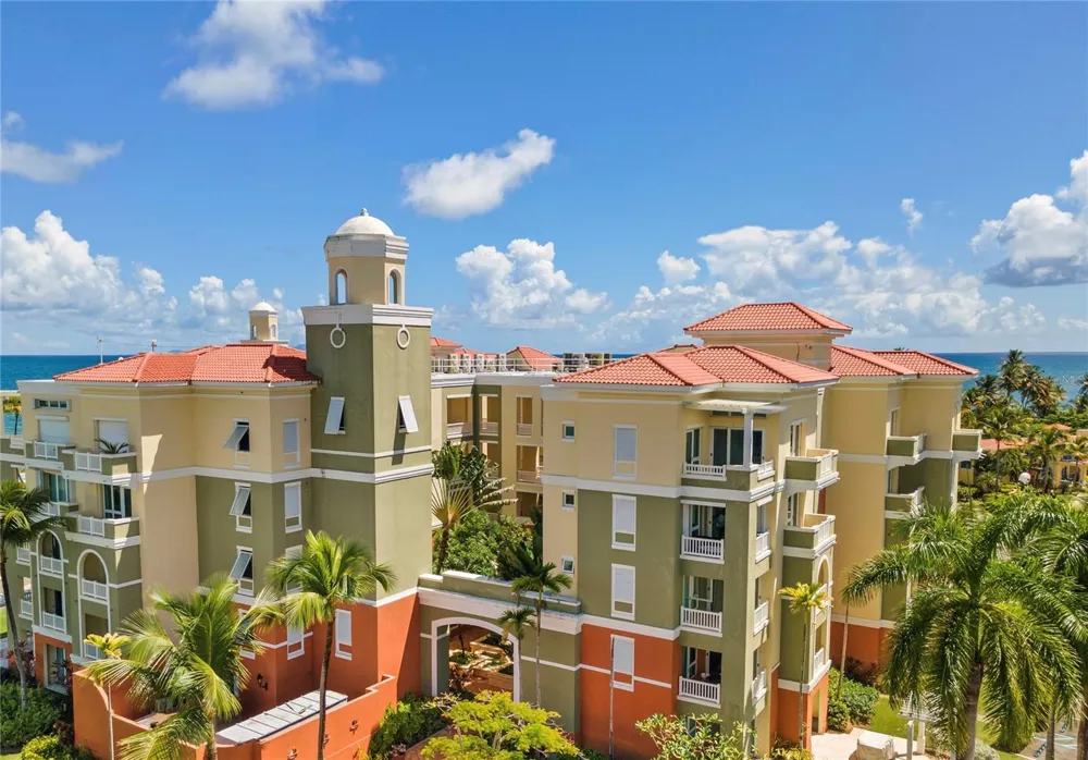 100 OCEAN DRIVE #154 Humacao, PR 00791