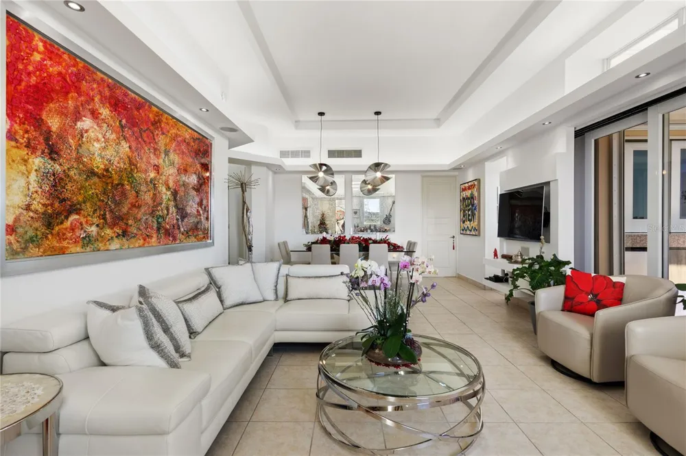 100 OCEAN DRIVE #154 Humacao, PR 00791