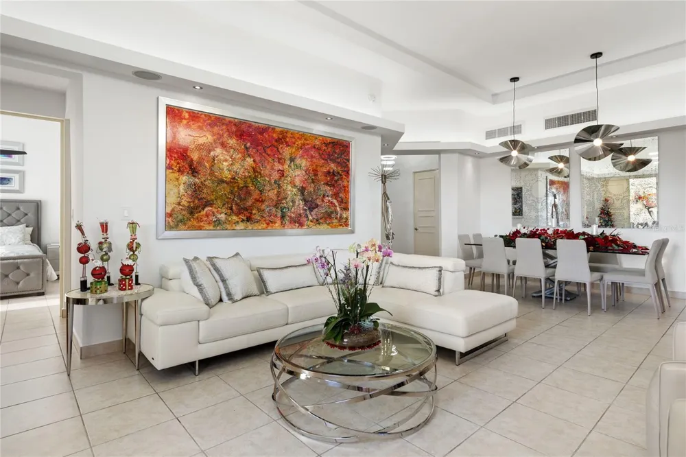 100 OCEAN DRIVE #154 Humacao, PR 00791