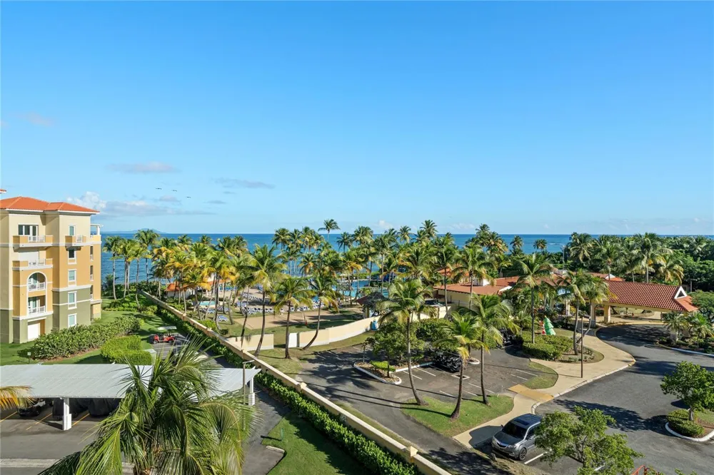 100 OCEAN DRIVE #154 Humacao, PR 00791