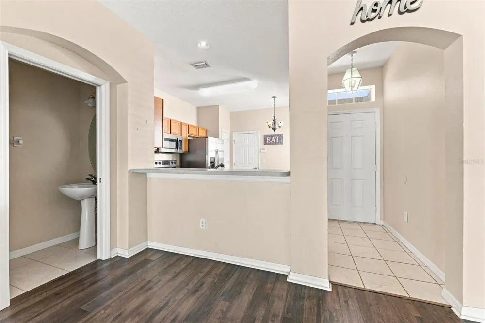 11220 WINDSOR PLACE CIRCLE Tampa, FL 33626