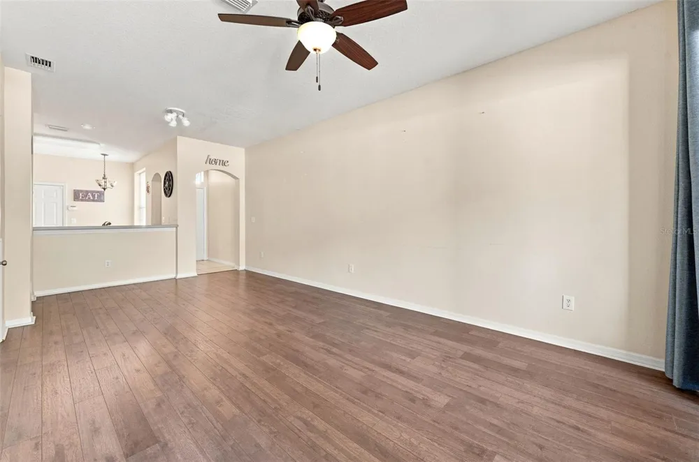11220 WINDSOR PLACE CIRCLE Tampa, FL 33626