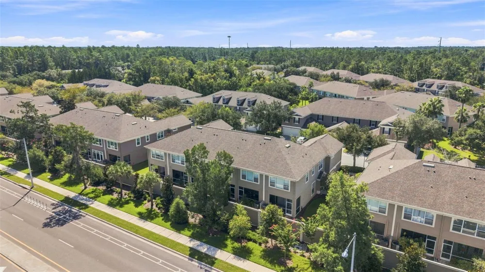 11220 WINDSOR PLACE CIRCLE Tampa, FL 33626