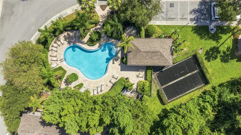 11220 WINDSOR PLACE CIRCLE Tampa, FL 33626
