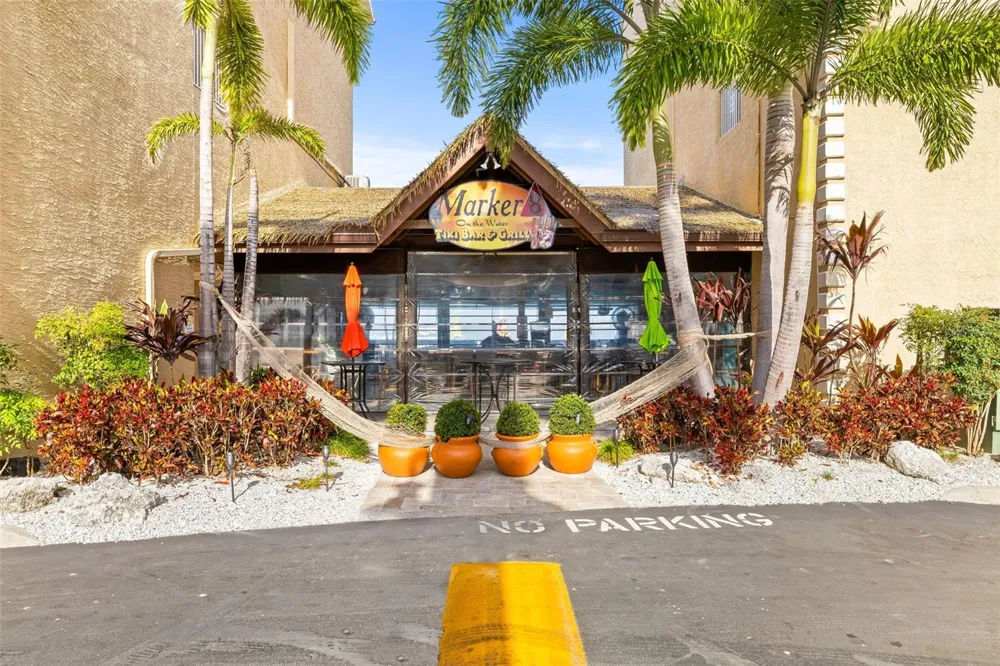 1420 BAYSHORE BOULEVARD #206 Dunedin, FL 34698